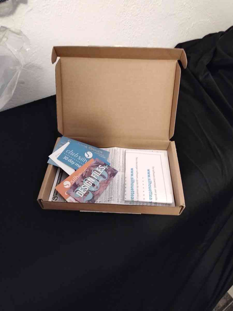 silhouette cameo 4 - Lakeland, Florida - FleaMarketBay