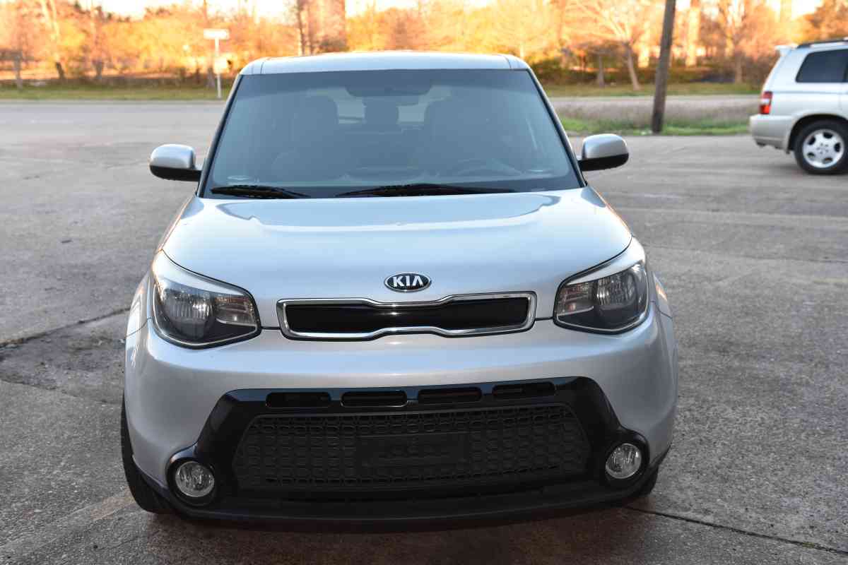 2016  Kia Soul Wagan - Baytown, Texas - FleaMarketBay
