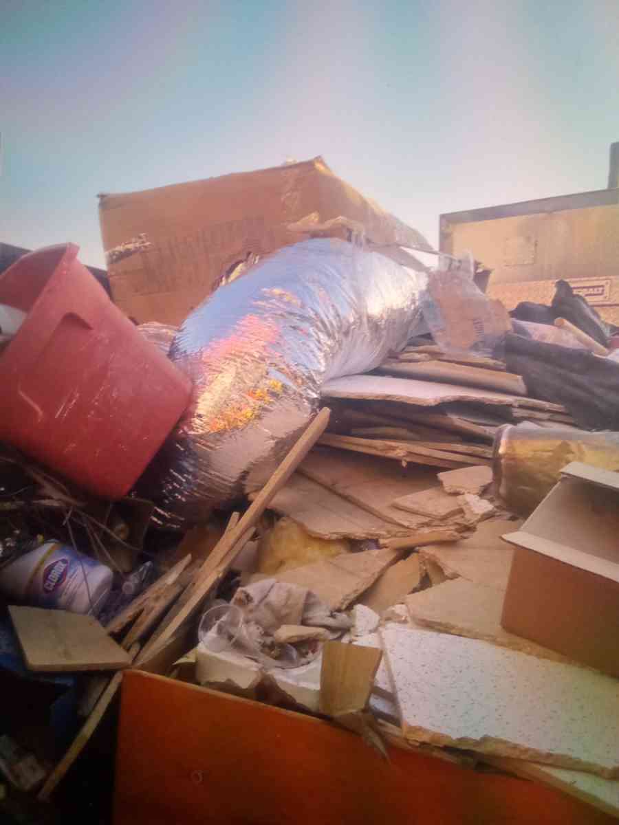 trash removal - San Bernardino, California - FleaMarketBay