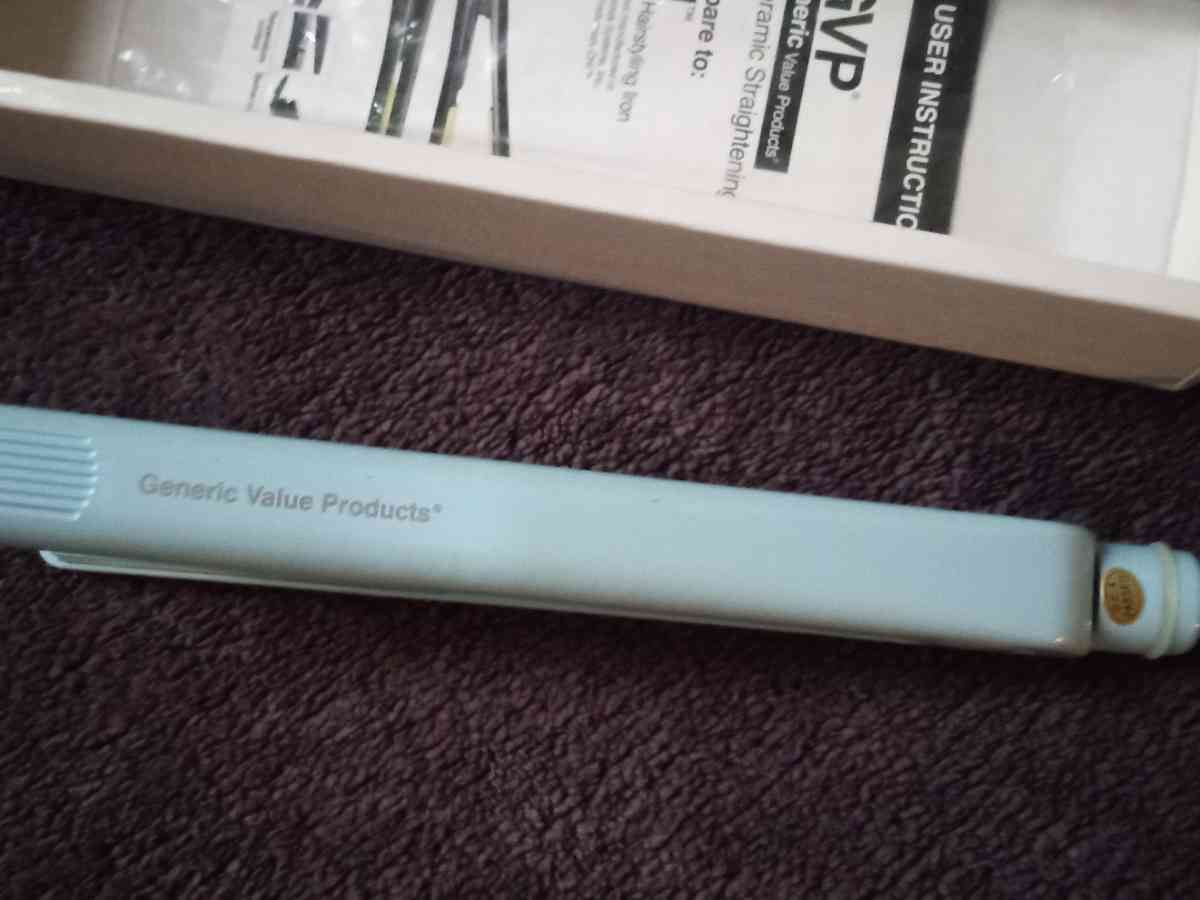 Ceramic Straightening Flat Iron - Chicago, Illinois - FleaMarketBay