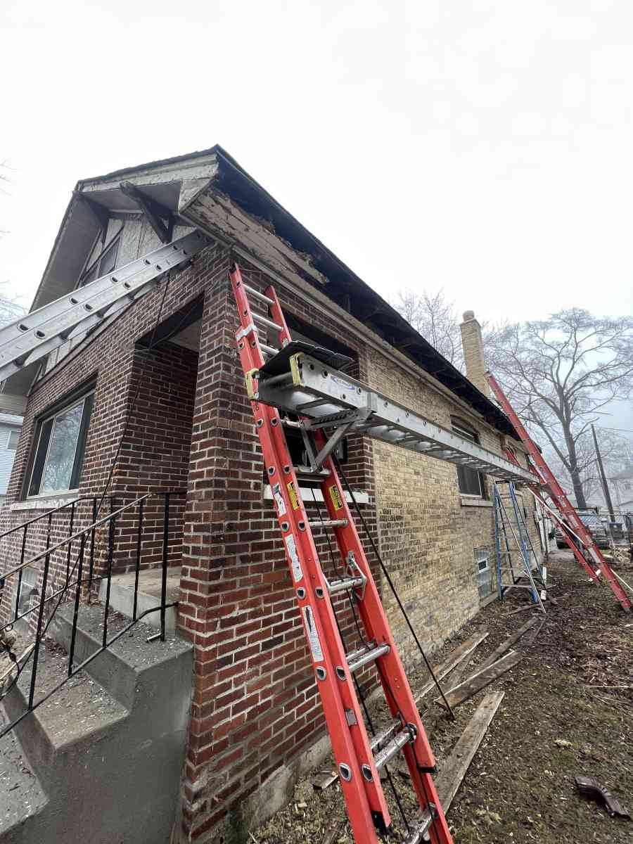 soffit facia gutter - Bolingbrook, Illinois - FleaMarketBay