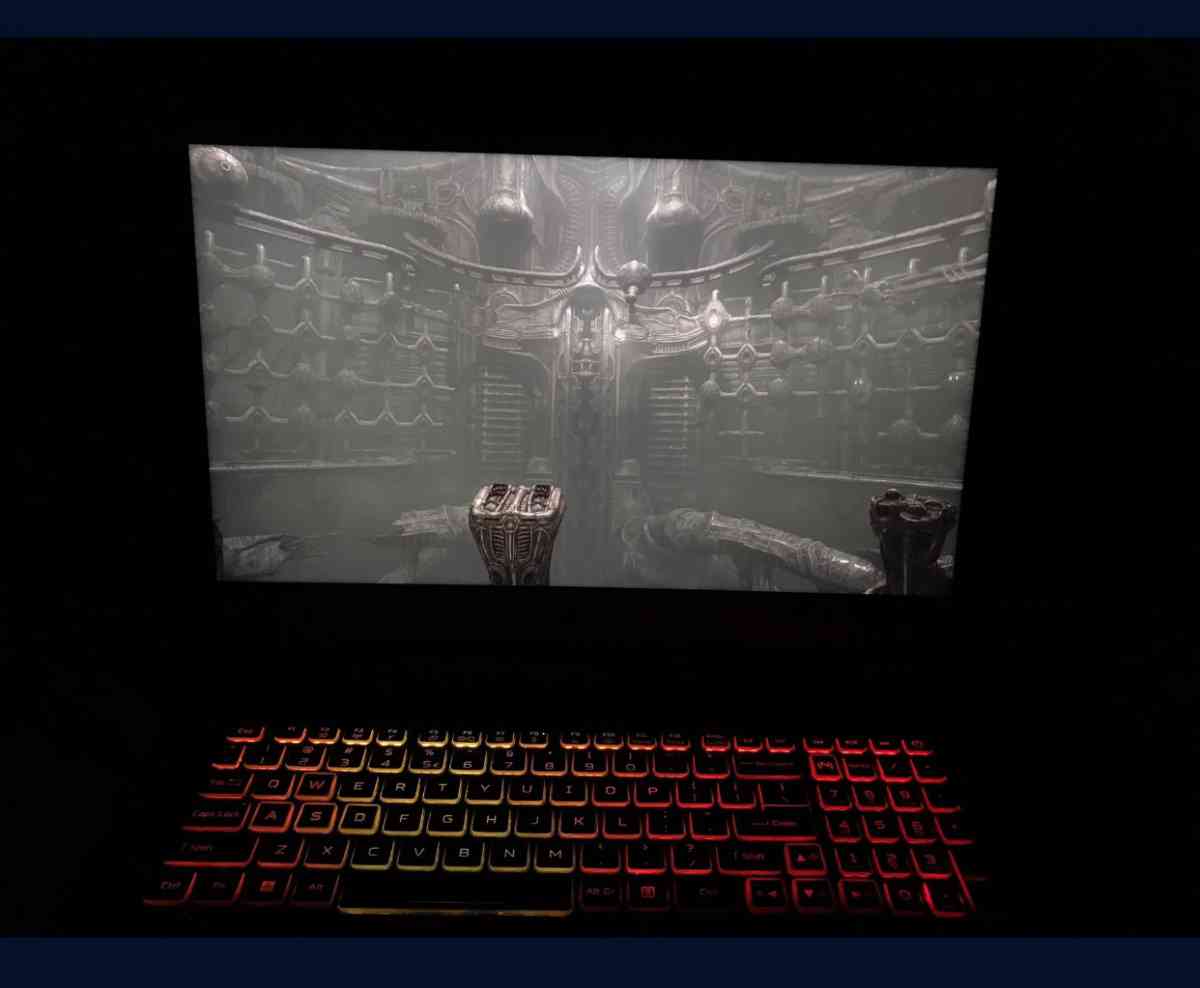 Gaming Laptop - San Fernando, California - FleaMarketBay