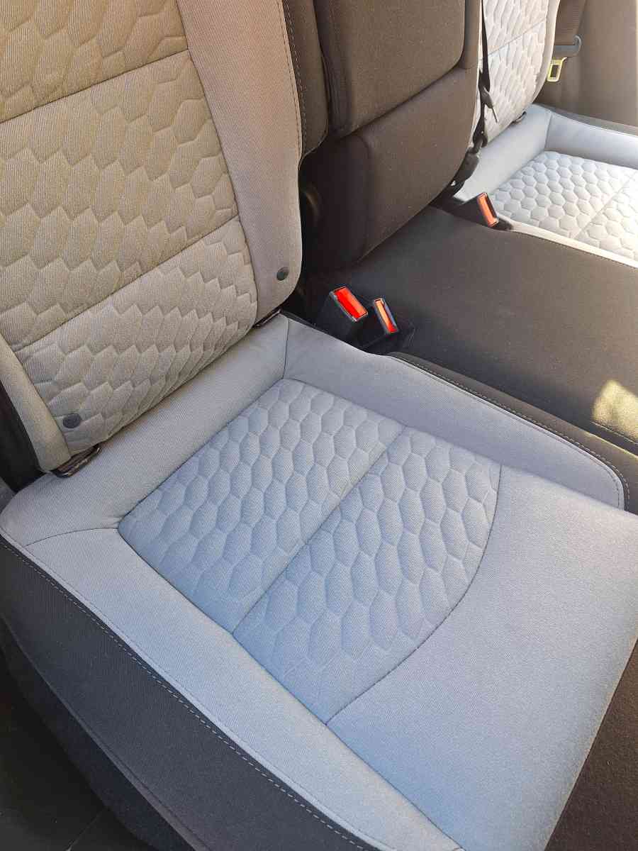 carpet cleaning - Banning, California - FleaMarketBay