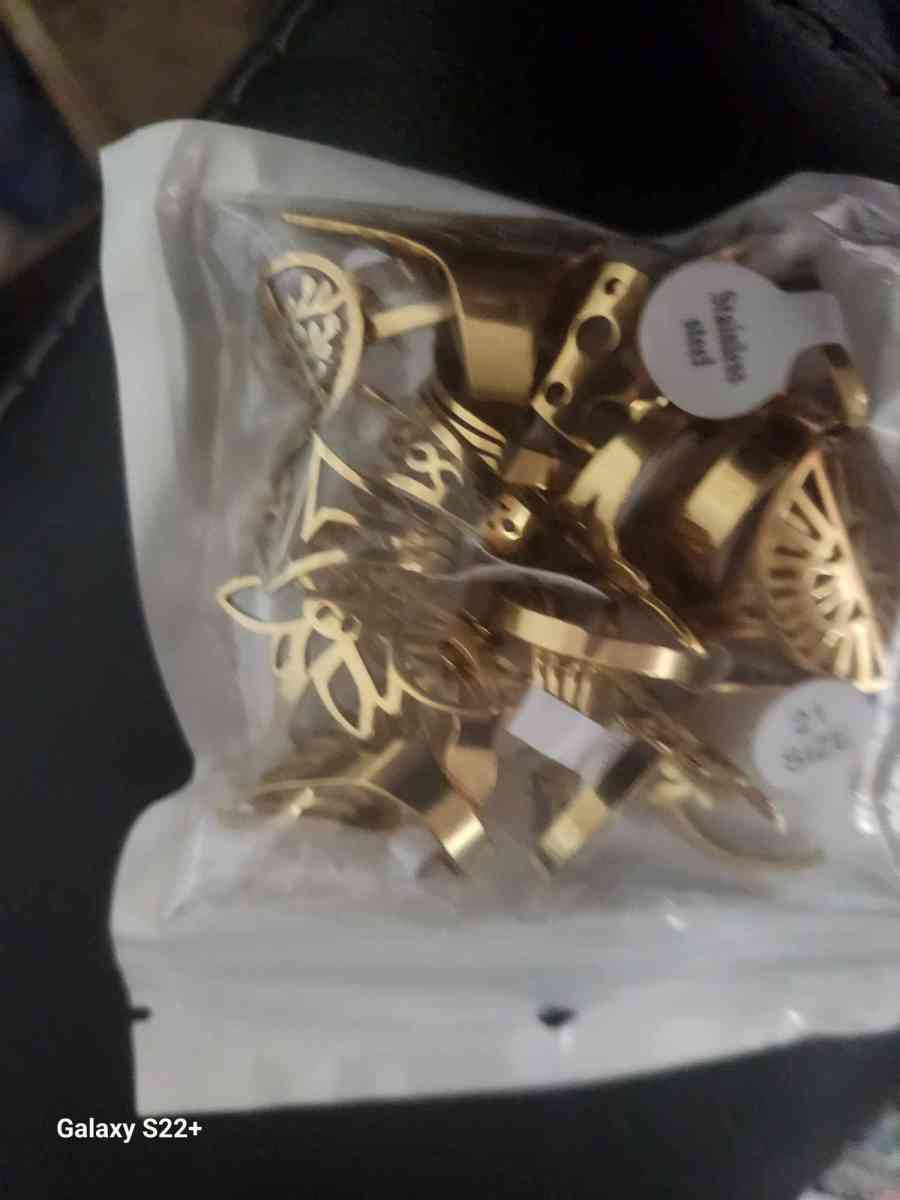 Rings all sizes - Painesville, Ohio