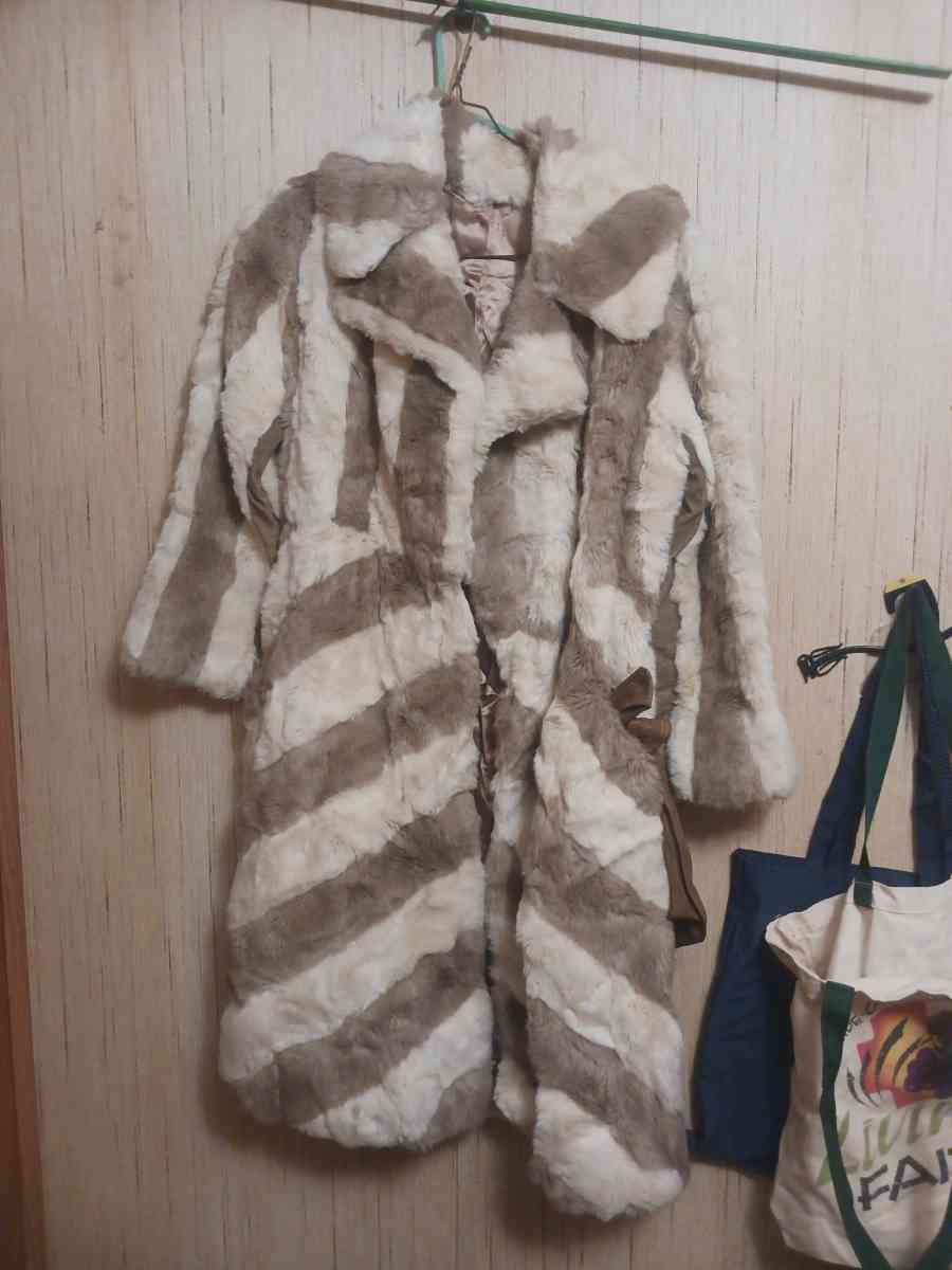 vintage fake fur coat - Glenallen, Missouri