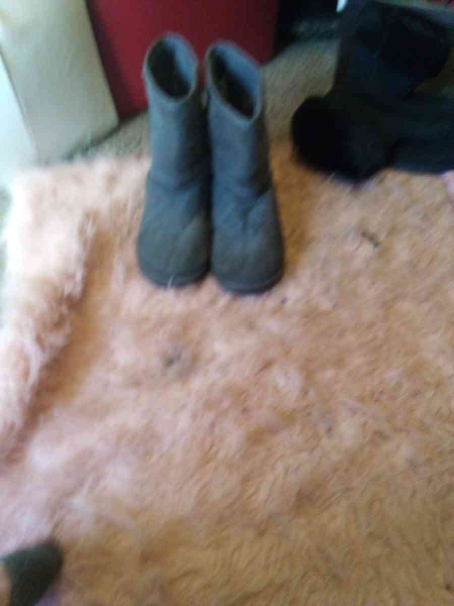 boots - Chattanooga, Tennessee - FleaMarketBay