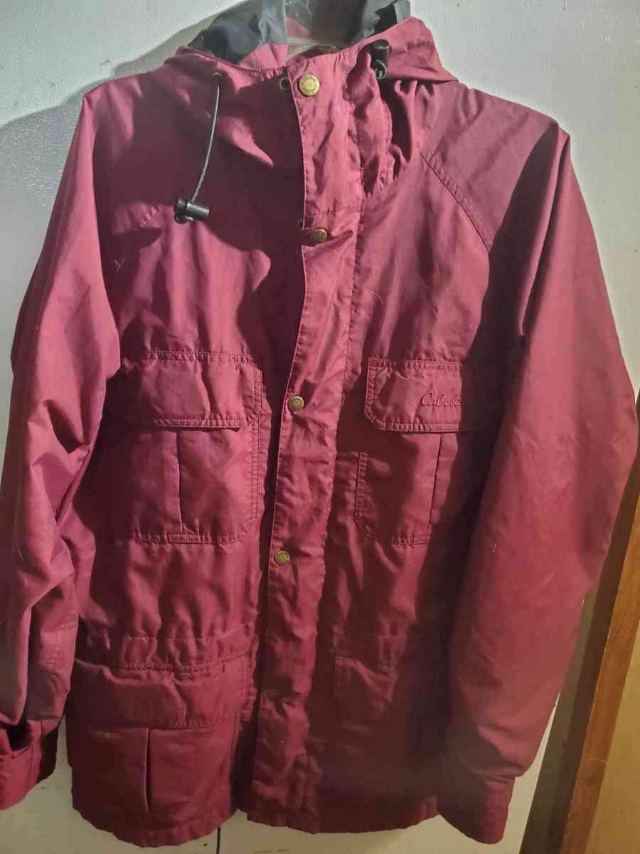 Cabelas size medium tall maroon Jacket full zipper - Altoona, Alabama - FleaMarketBay