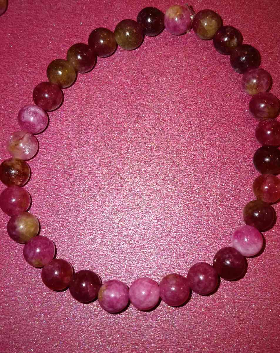 handmade set bracelet and necklace - Lawton, Oklahoma - FleaMarketBay