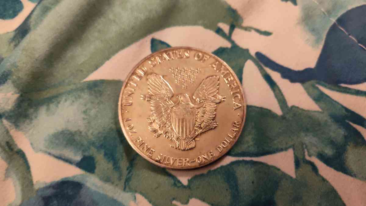 dollar silver coin - Acampo, California - FleaMarketBay