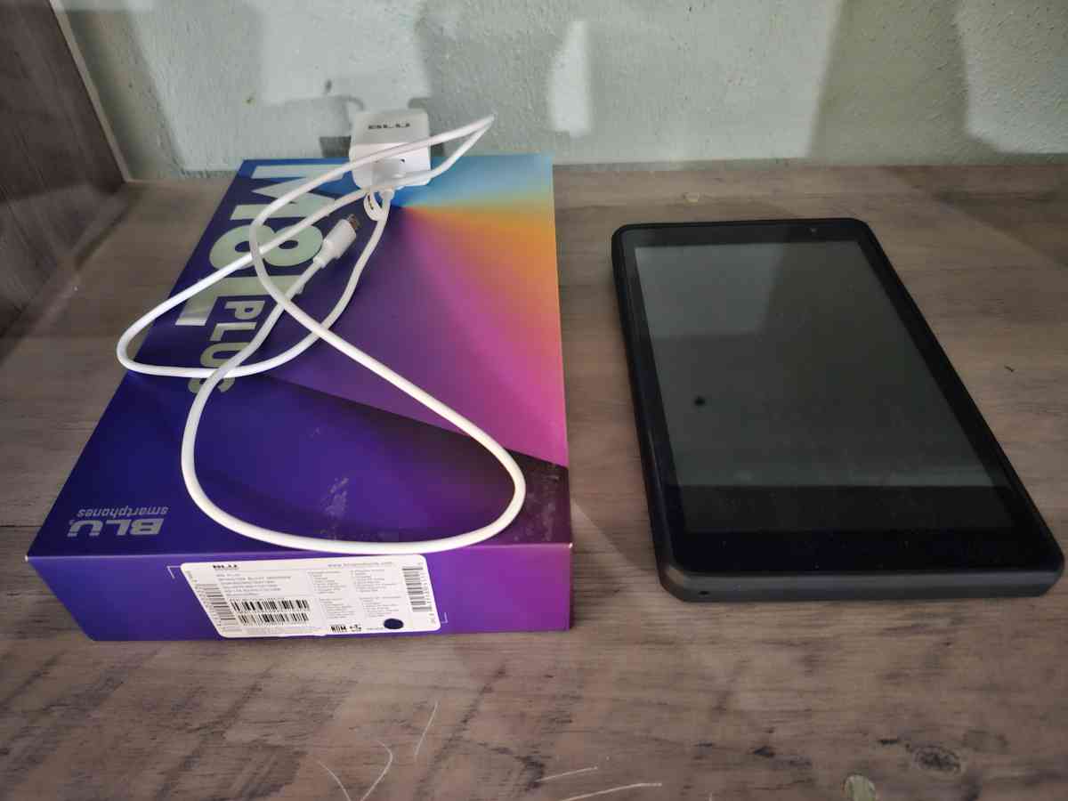 BLU M8L Plus Android Tablet - Miami, Florida