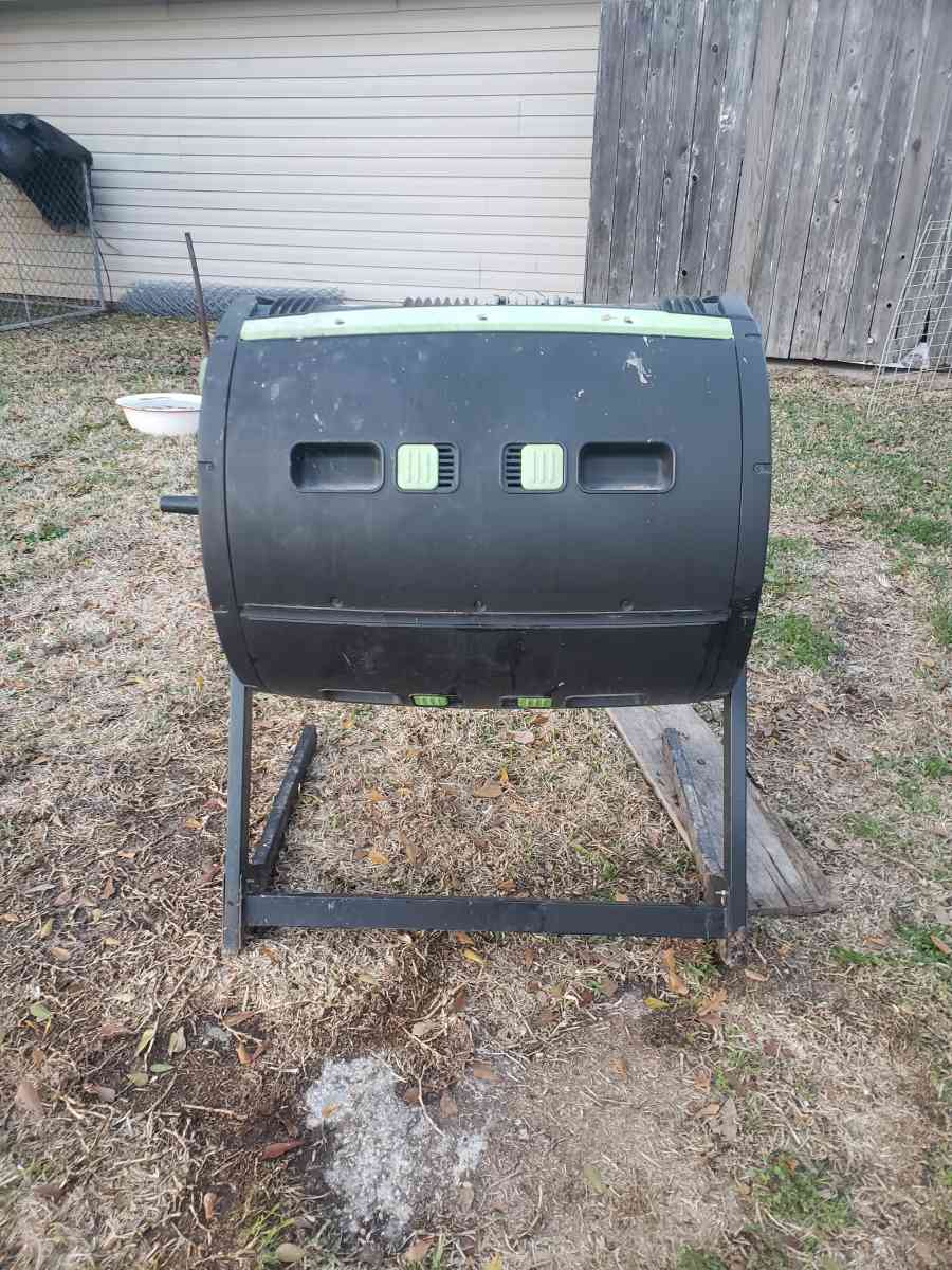 compost tumbler - Rayne, Louisiana