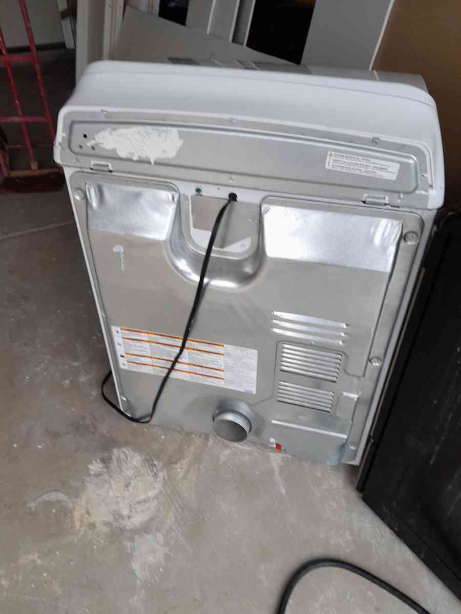 GAS DRYER NEW WHITE ON WHITE WITH - Alpine, Arizona