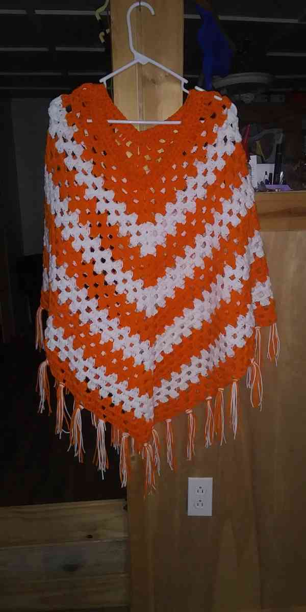 new Tennessee Vols poncho shawl 35