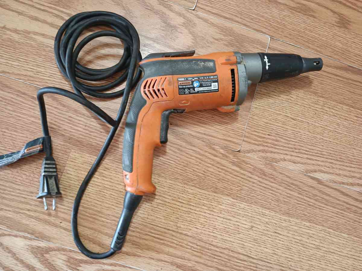 2 Ridgid drywall screw guns