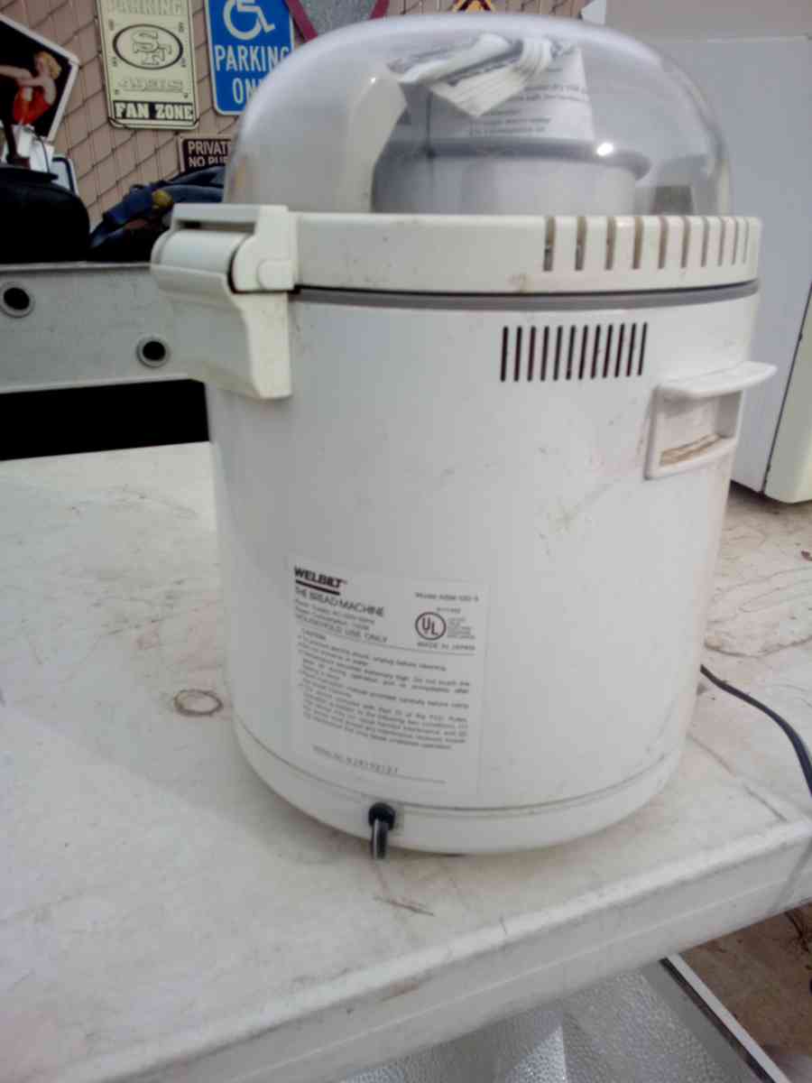 bread maker - Adelanto, California - FleaMarketBay