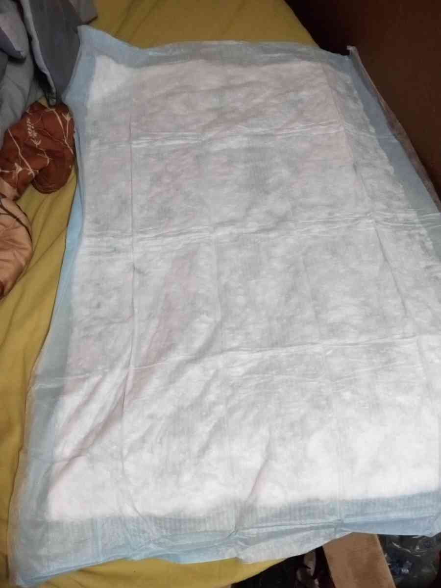 pads for bed wetting adult kids - Gastonia, North Carolina - FleaMarketBay