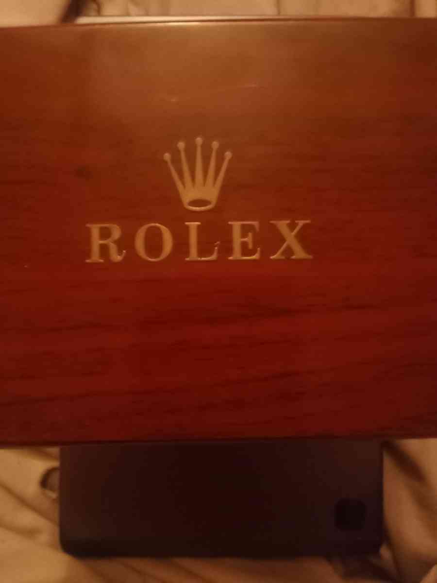 Rolex oyster perpetual date just watch - Sophia, North Carolina - FleaMarketBay