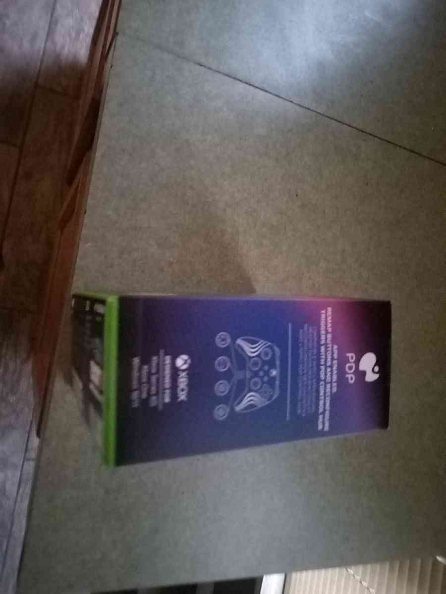 PDP COLOR CHANGING RBG LIGHTING XBOX ONE CONTROLLER - Indianapolis, Indiana - FleaMarketBay