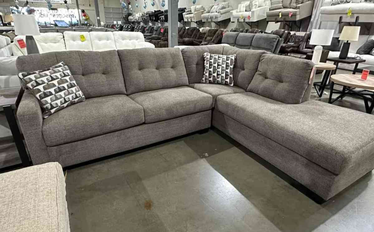 Sectional seccional couch - Katy, Texas