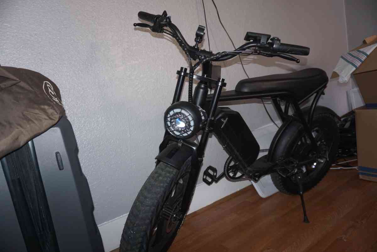 electric bike - Riverside, California