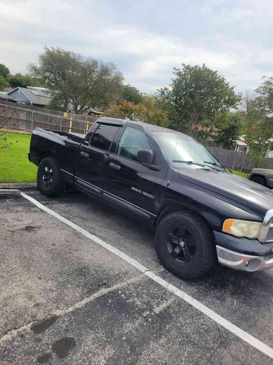 2002 dodge ram 1500 47l parts truck - Abilene, Texas - FleaMarketBay