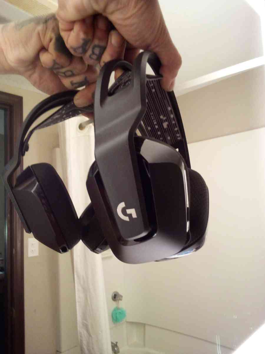 G733 Logitech Gaming Headset - Buffalo, New York - FleaMarketBay