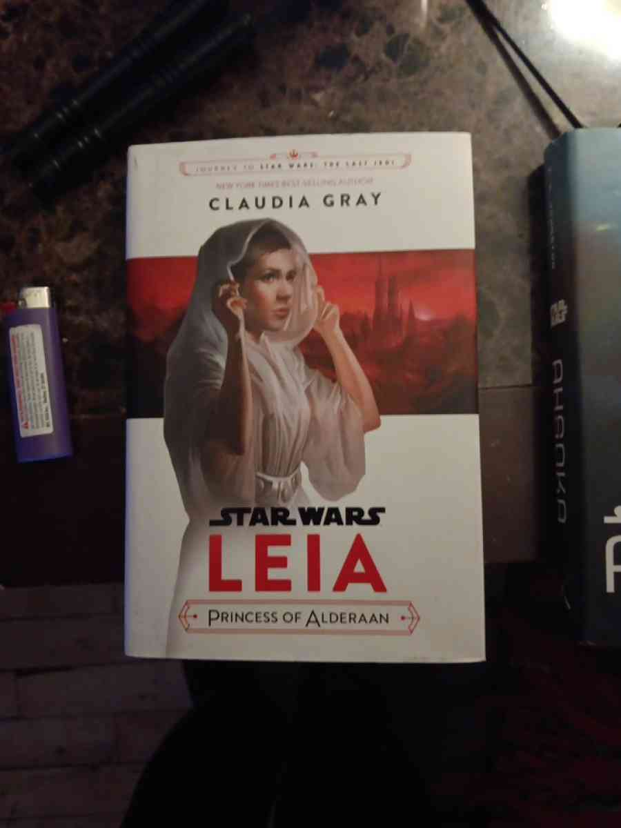 mint condition hard cover copies of Star wars - Green Bay, Wisconsin - FleaMarketBay