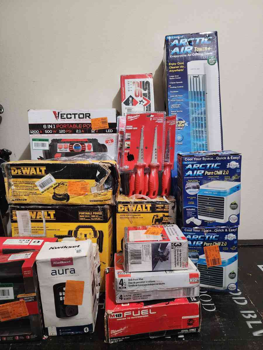 bundle tools and more - Las Vegas, Nevada - FleaMarketBay
