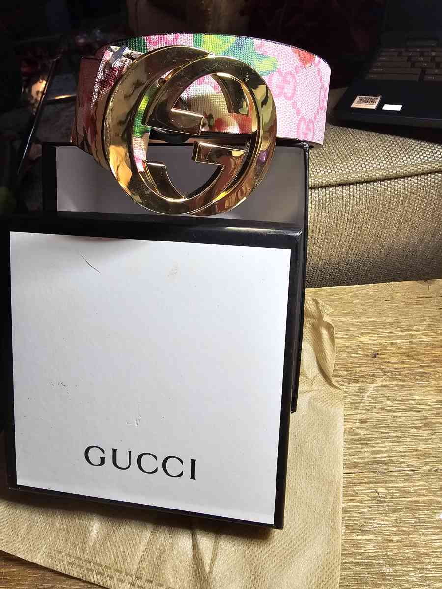knock off Gucci Belt - Decatur, Georgia - FleaMarketBay