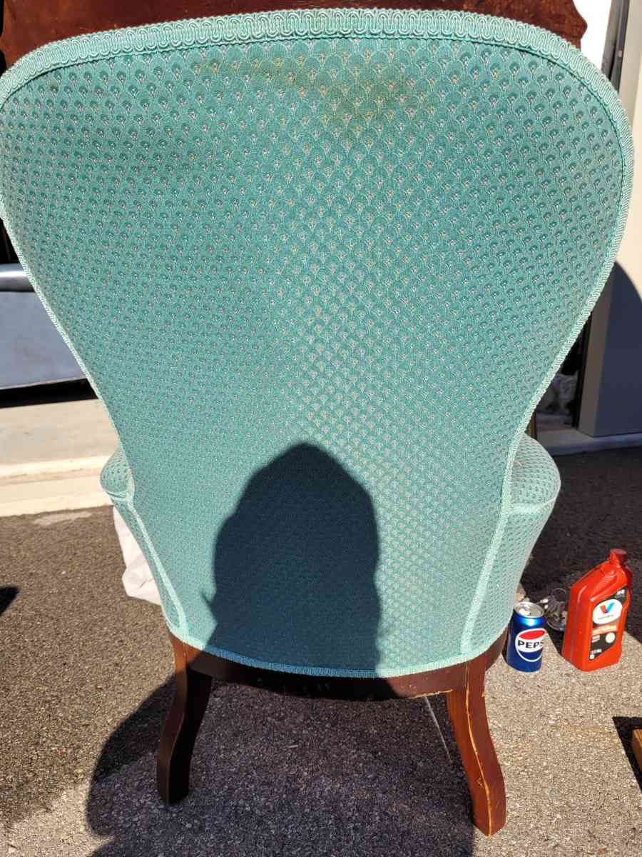 reupholstered wooden chair - Waynesville, Ohio - FleaMarketBay