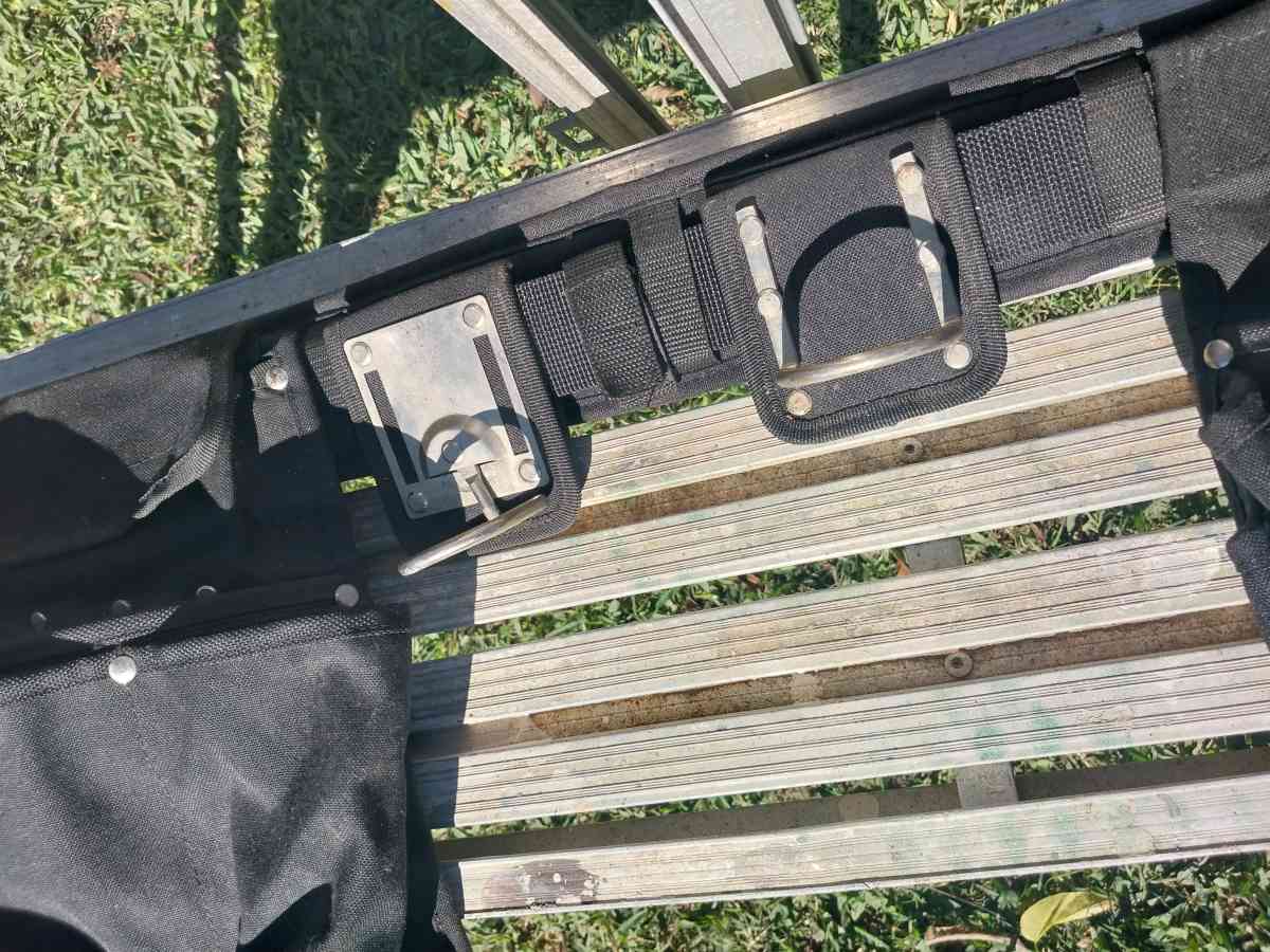 3 Morrales para herramienta de Electricidad - Houston, Texas - FleaMarketBay