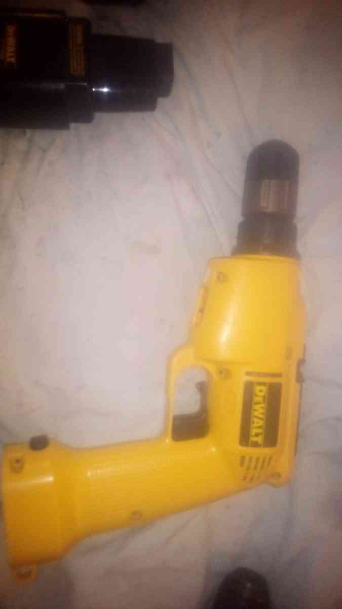 DeWalt Cordless Power Tools - Findlay, Ohio - FleaMarketBay
