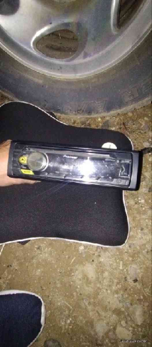 car stereo system - Phoenix, Arizona