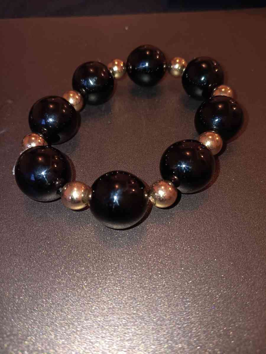 handmade bracelets 15 each - Lawton, Oklahoma - FleaMarketBay