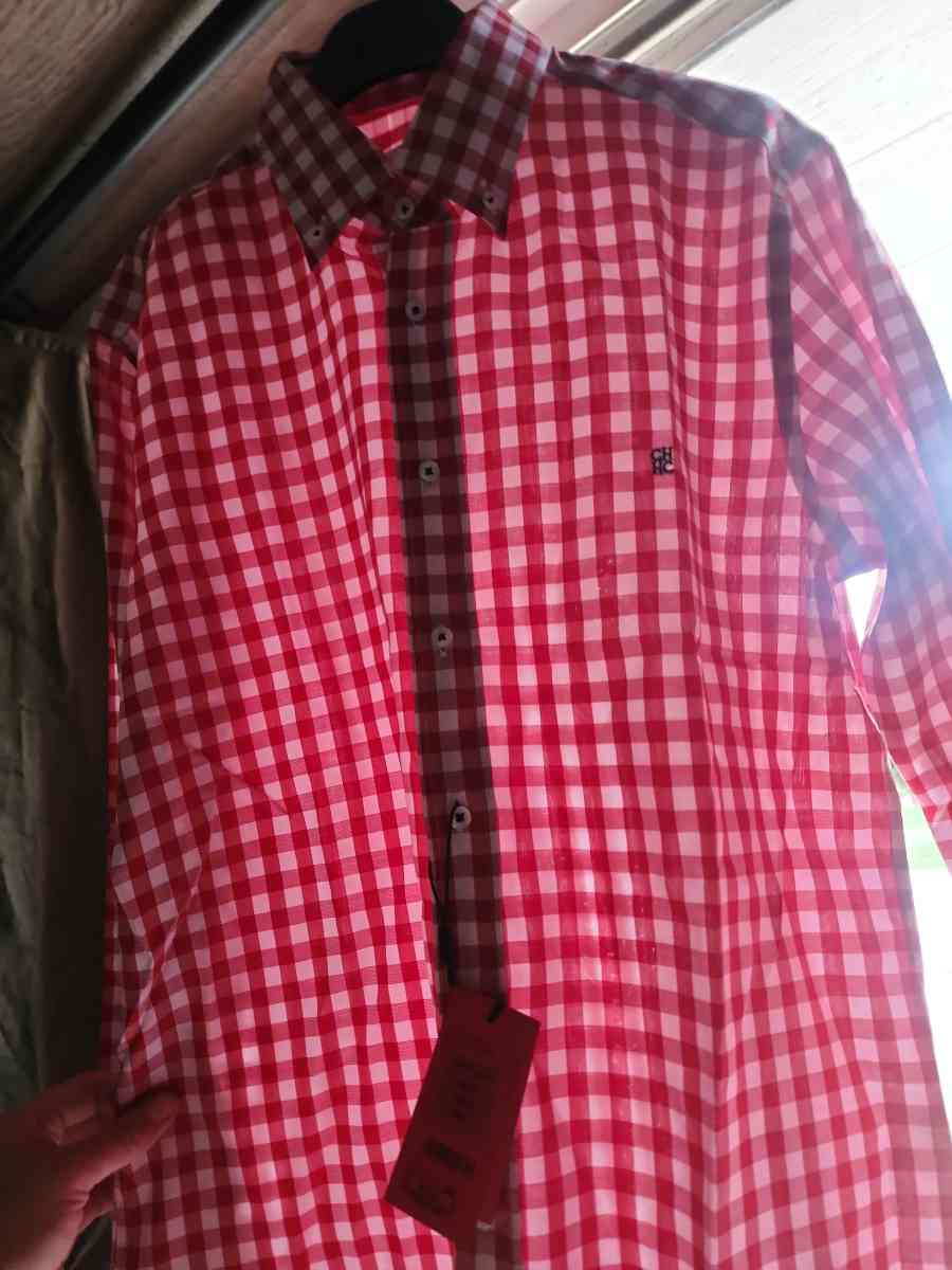 Button up men long sleeves - Whittier, California - FleaMarketBay