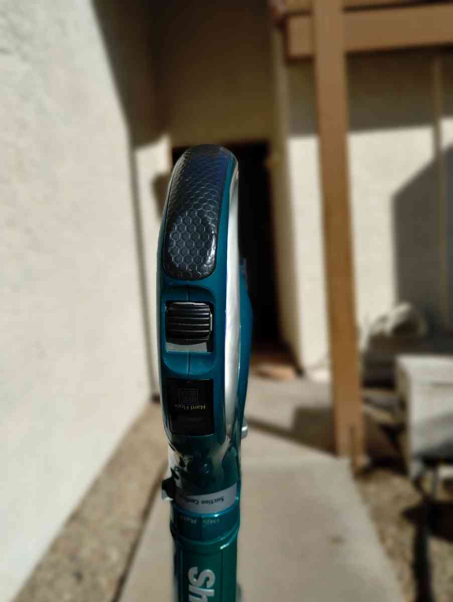 Shark Rotator Speed Bagless Vacuum Cleaner with tools - Peoria, Arizona - FleaMarketBay