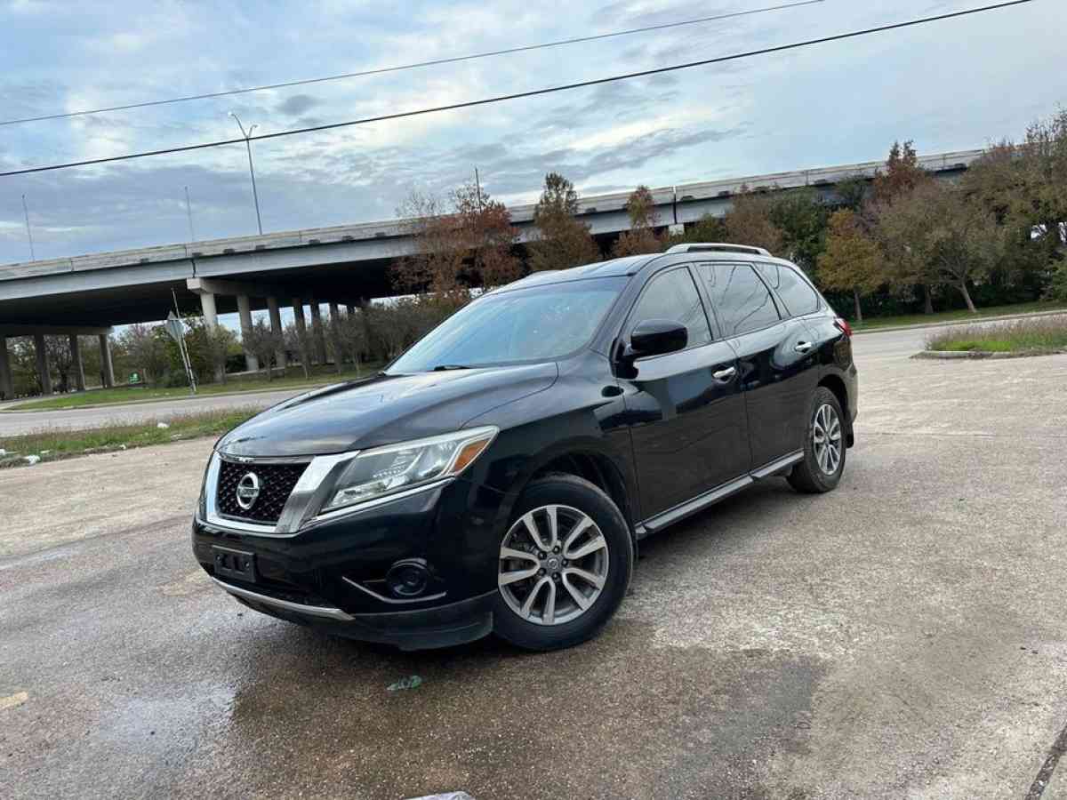 2016 Nissan pathfinder s - Baytown, Texas - FleaMarketBay