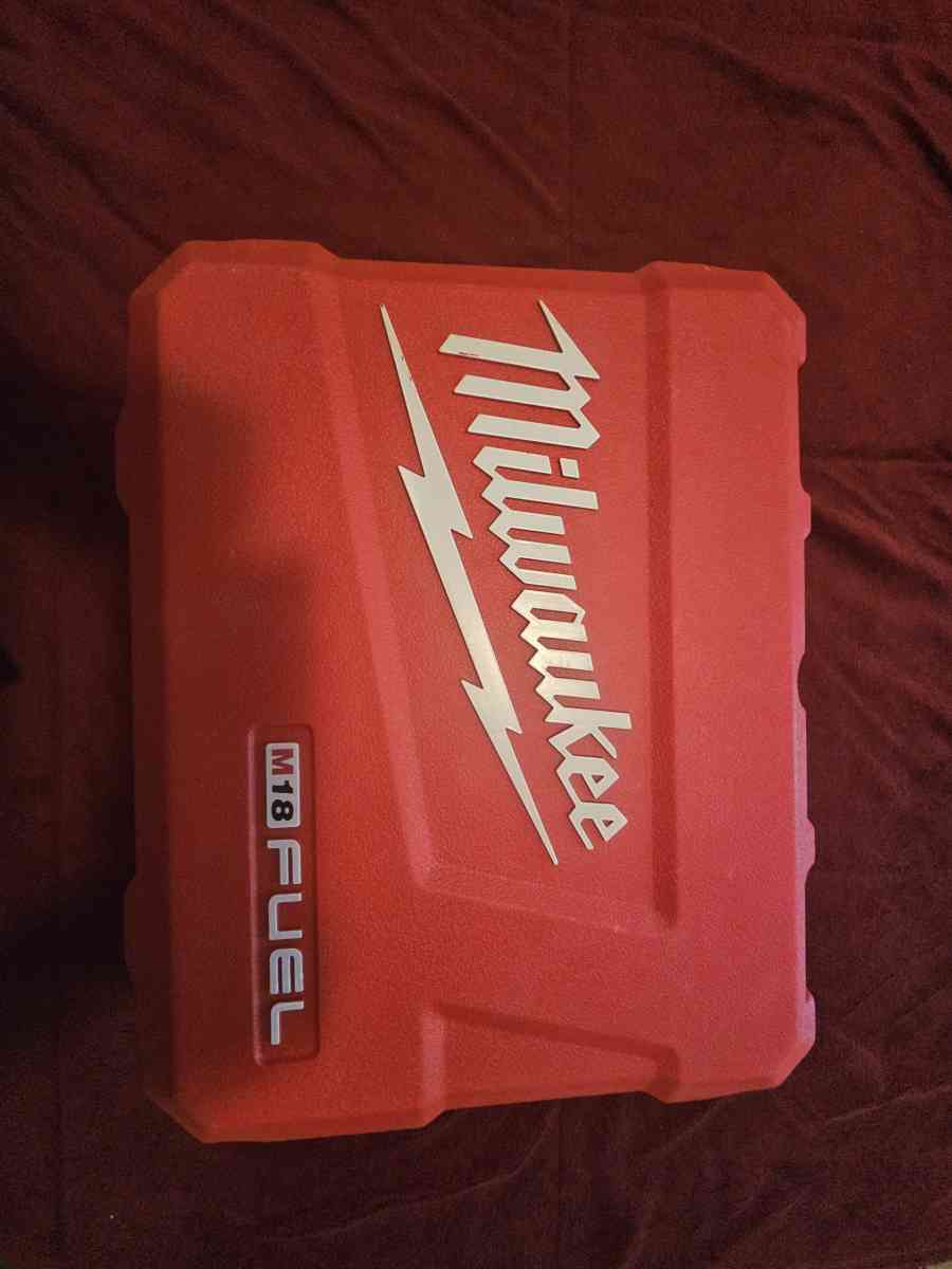 Milwaukee high torque impact gun - Palmdale, California
