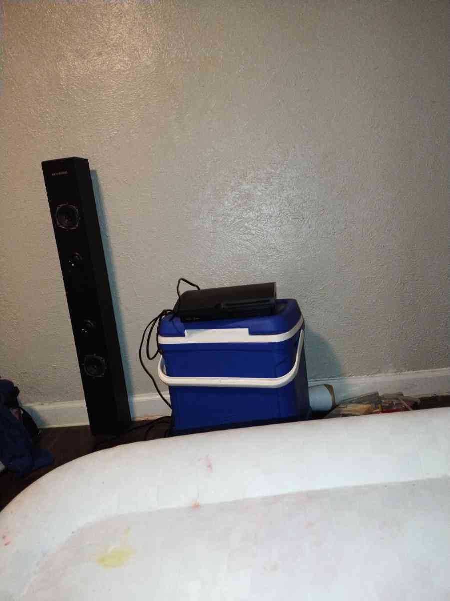 Bluetooth speaker - Dallas, Texas