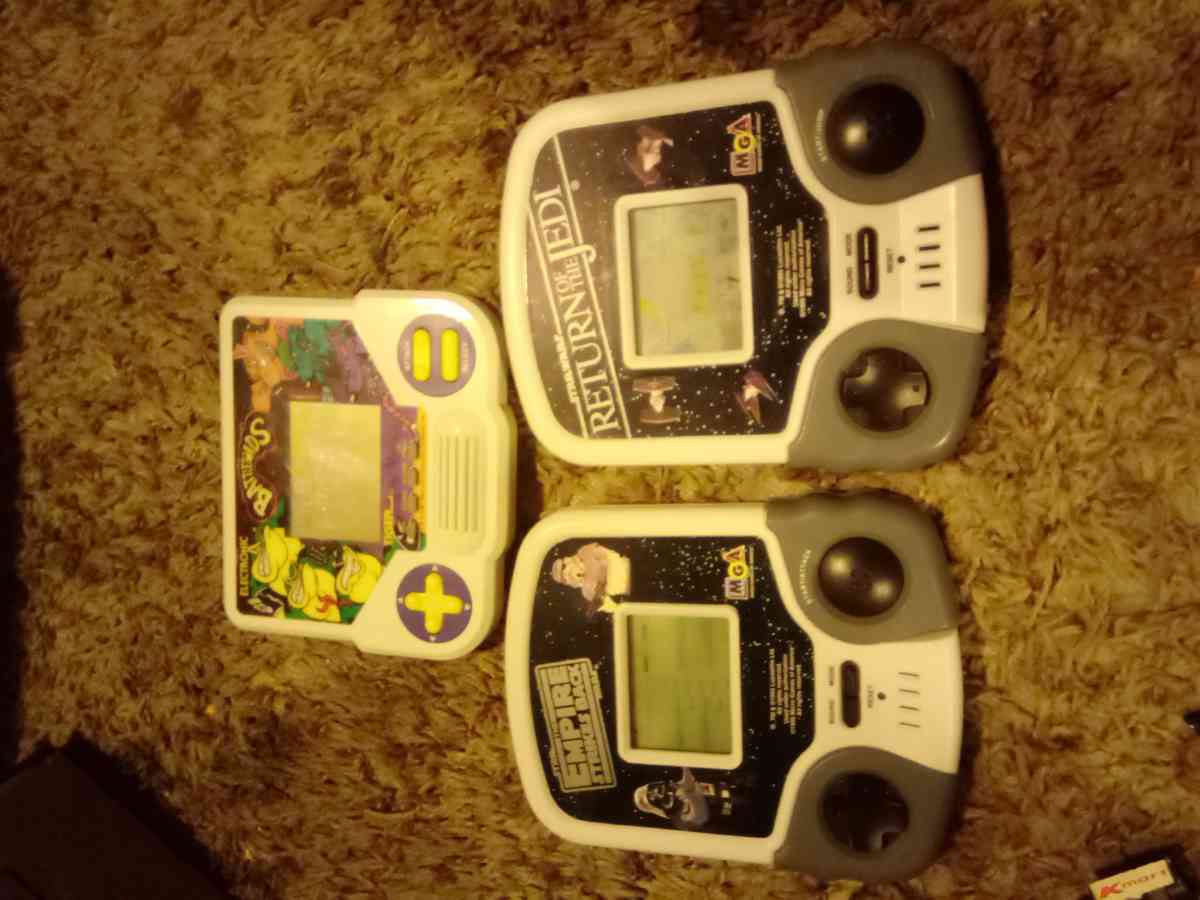 vintage hand held electronic hand held games - Akron, Ohio