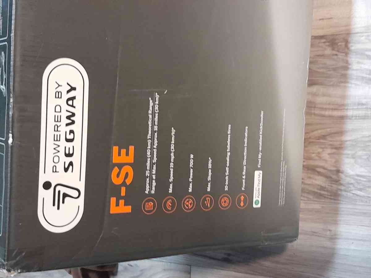 NINEBOT KickScooter F SE - Akron, Ohio - FleaMarketBay