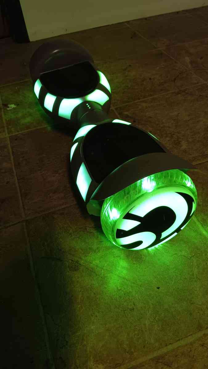 hoverboard - Burbank, Illinois - FleaMarketBay