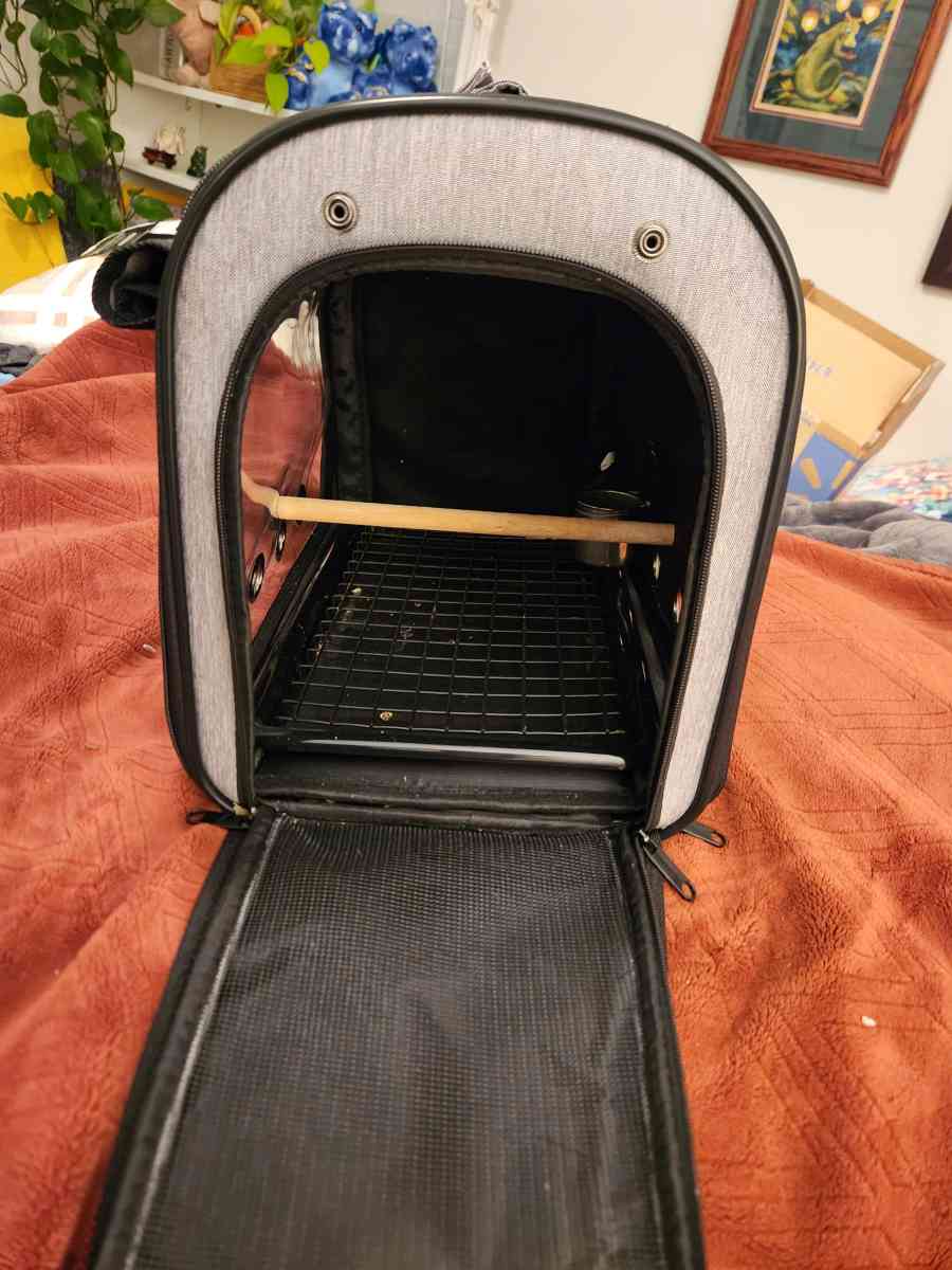 Bird Transport Carrier - Agency, Missouri - FleaMarketBay