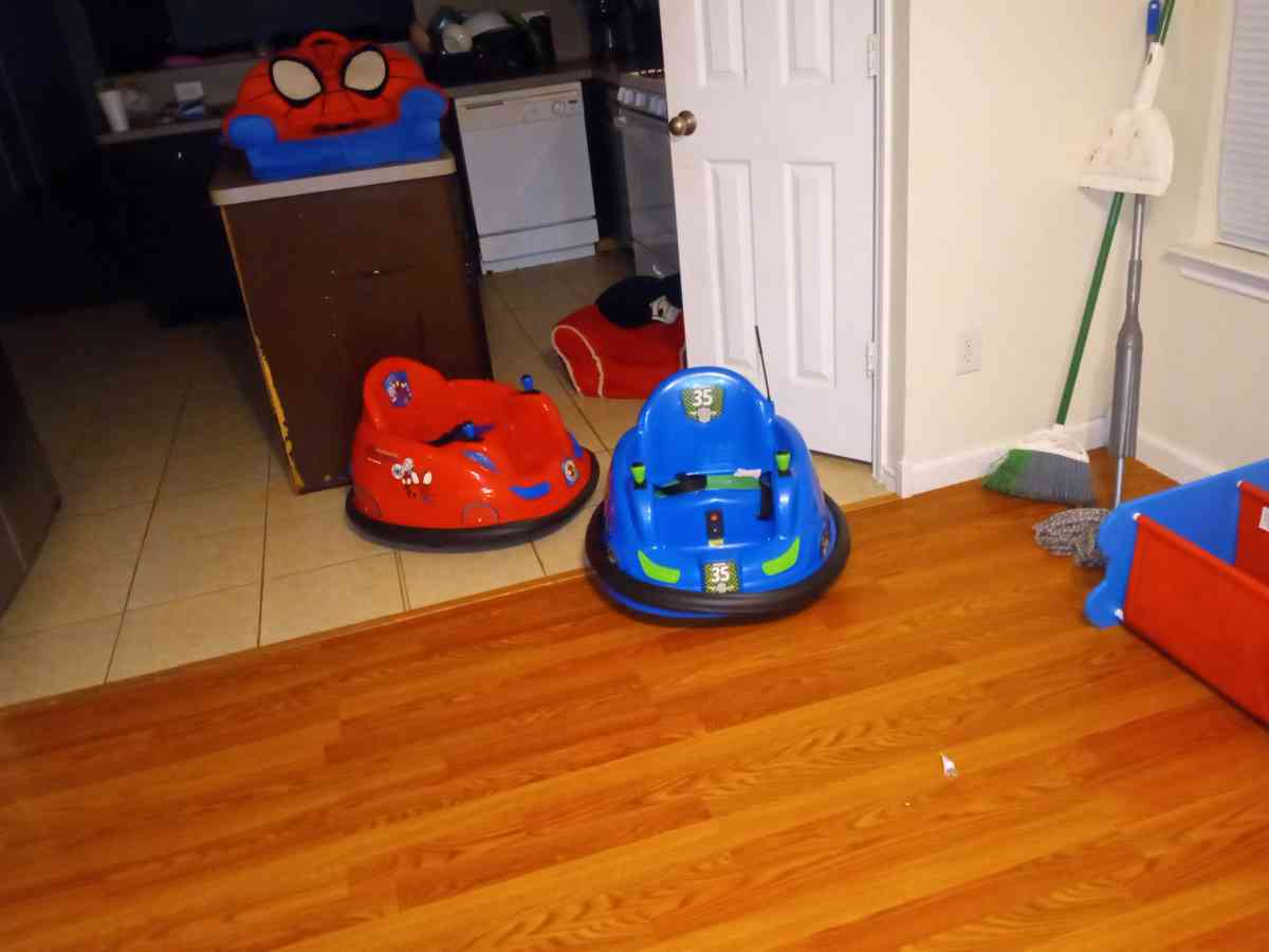 table frames lots of other stuff - Houston, Texas - FleaMarketBay