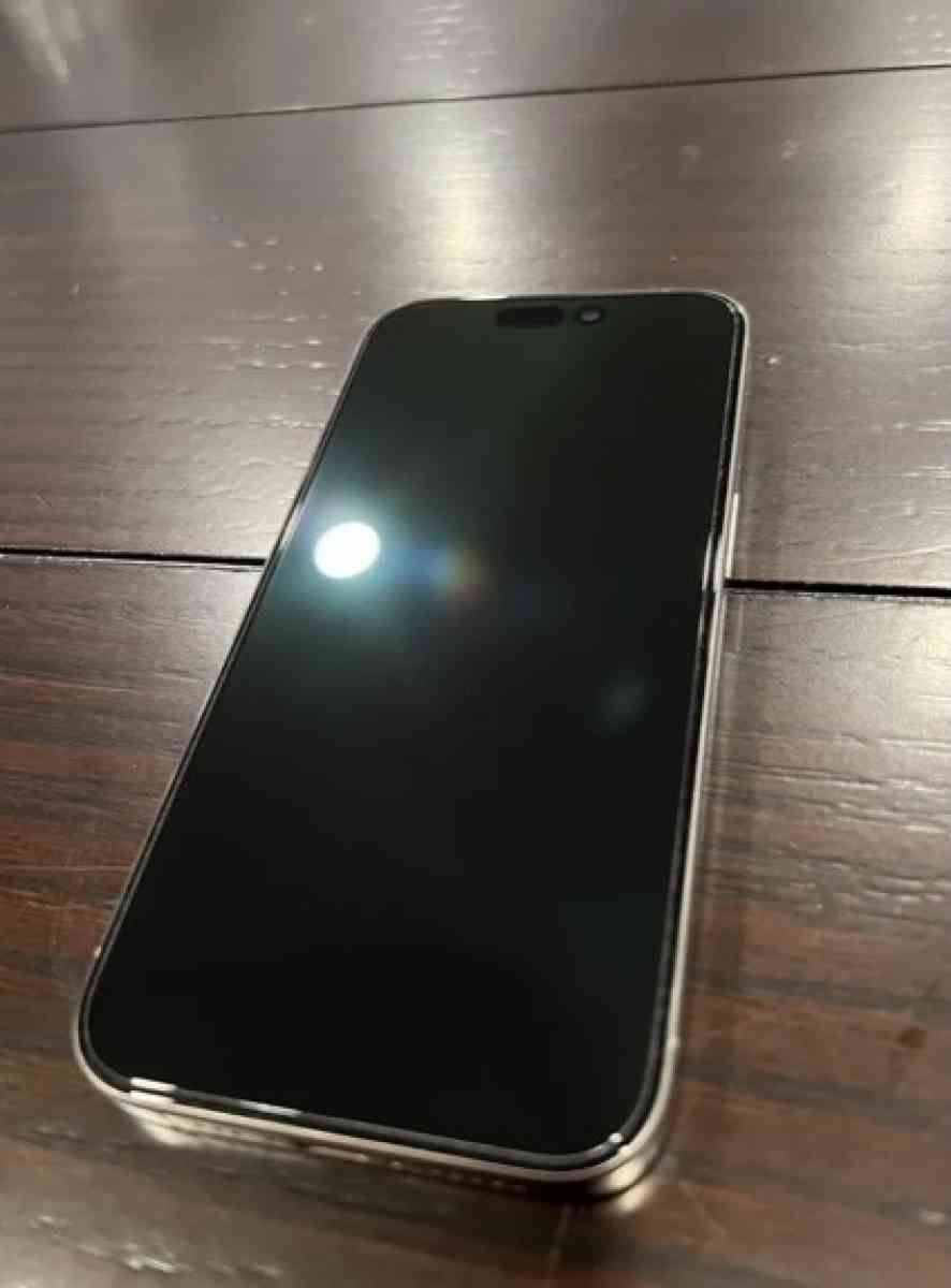 I phone 15 Titanium unlocked - Alicia, Arkansas - FleaMarketBay