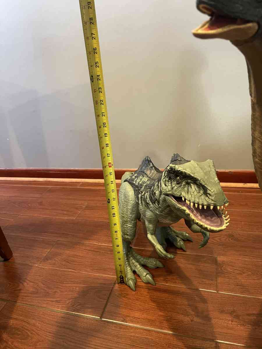 large jurassic world dominion dinosaurs - Lyndhurst, New Jersey - FleaMarketBay