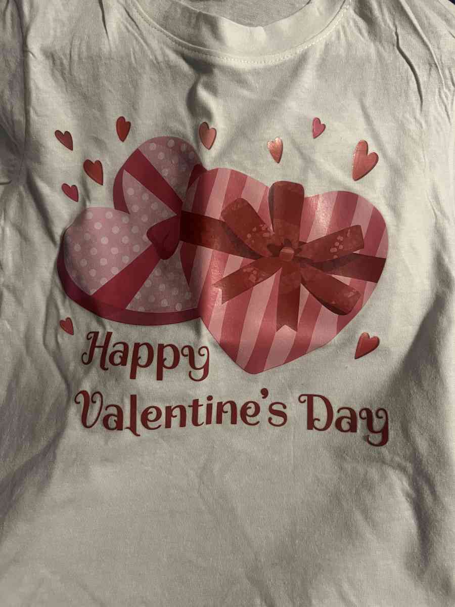 womens shirts - Twin City, Georgia - FleaMarketBay