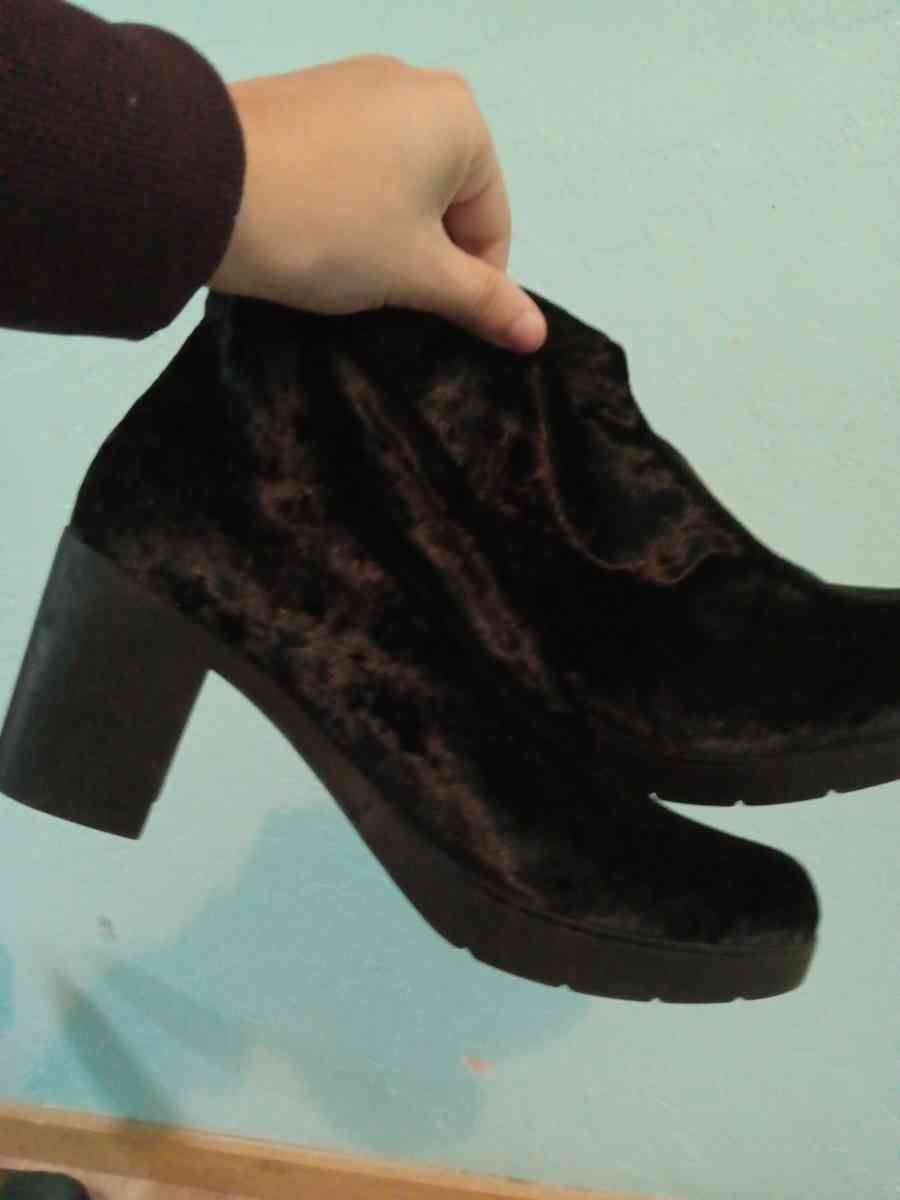 shoes - Mendocino, California