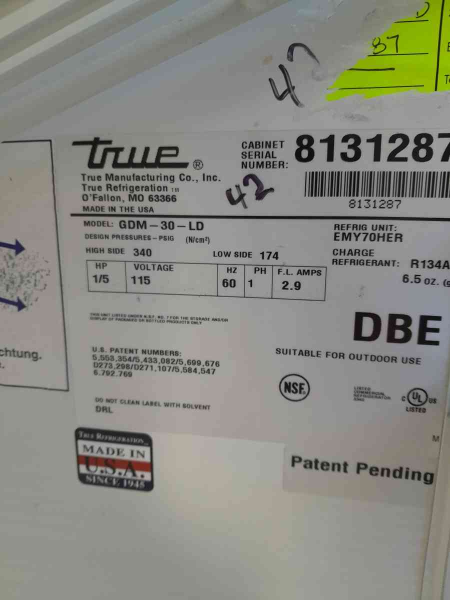 COOLER EXCELLENT CONDITION 8 YERS OLD IVE RECHECK WORKING - Alpine, Arizona - FleaMarketBay