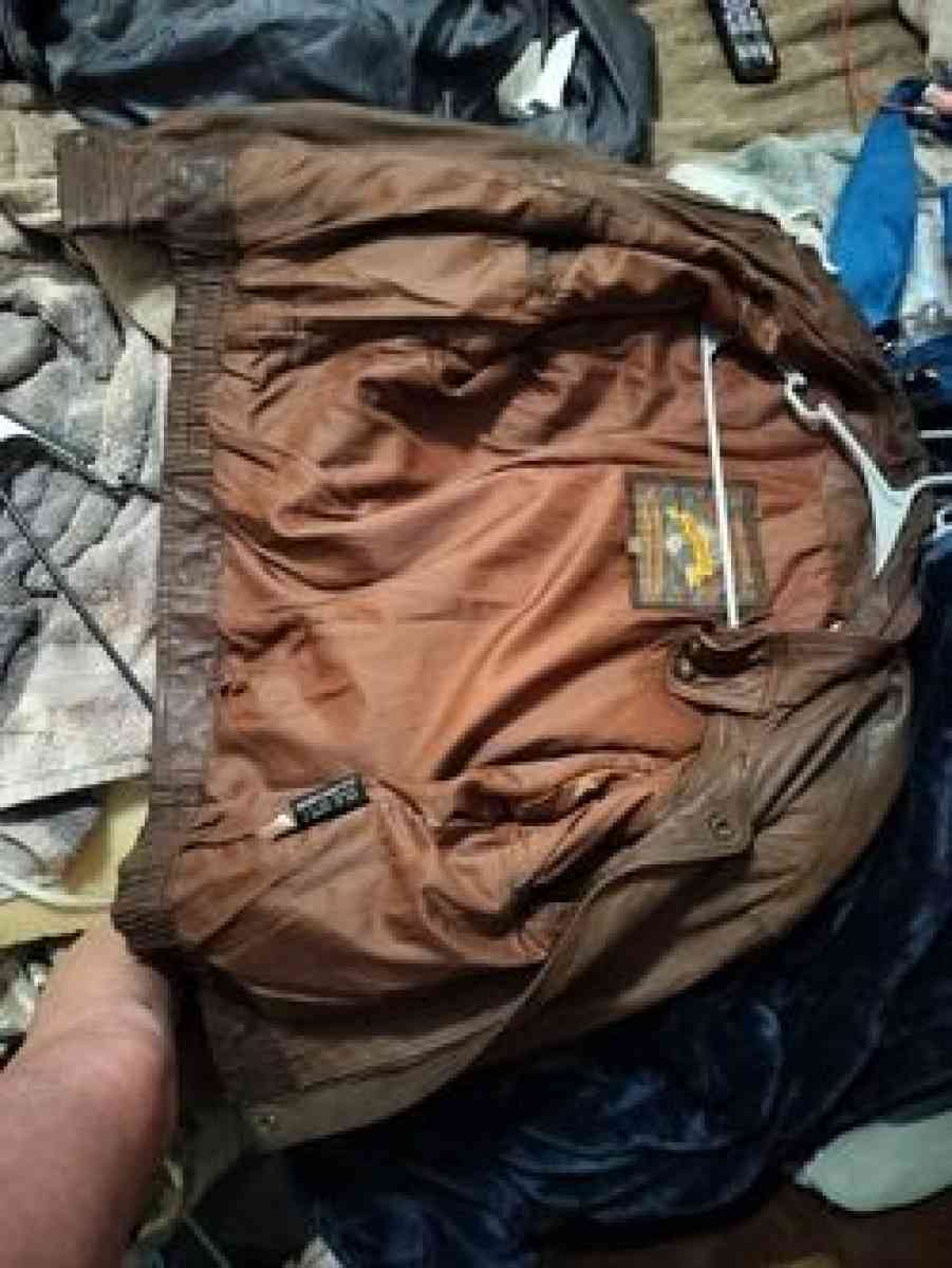 Leather Jacket - Spokane, Washington - FleaMarketBay